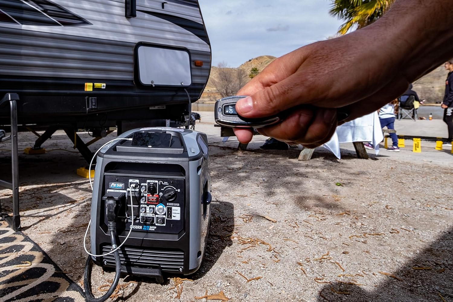 Pulsar G450RN 4500W Portable Inverter Generator with Remote Start R914749