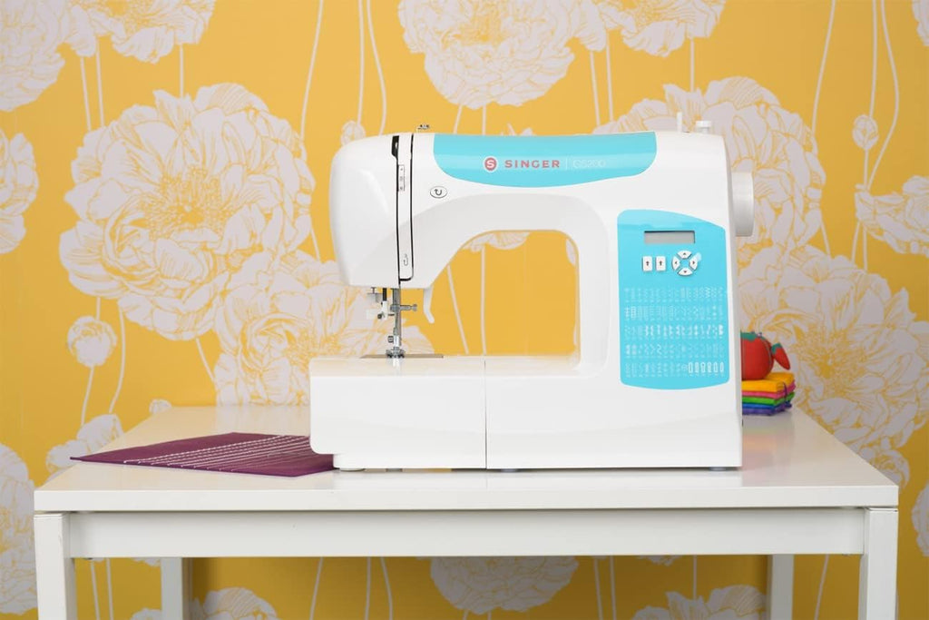 Singer C5200 Computerized Sewing Machine with 80 Built-in Stitches, LCD Screen & LED Lighting G8513