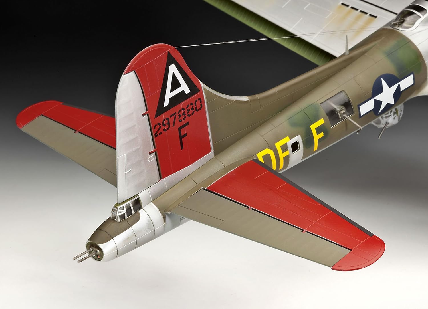 Revell Of Germany 04283 B-17G Flying Fortress L63853