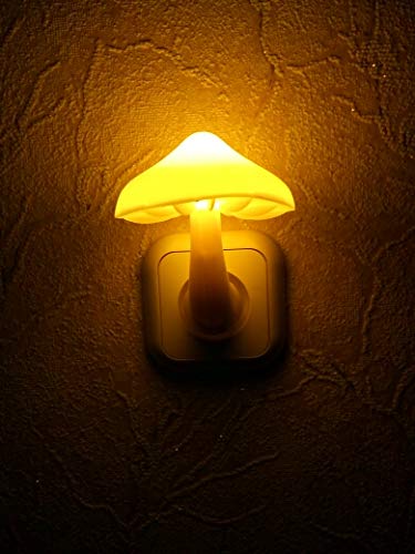 AUSAYE 4 Pack Plug in Mushroom LED Night Light for Bedroom R30736