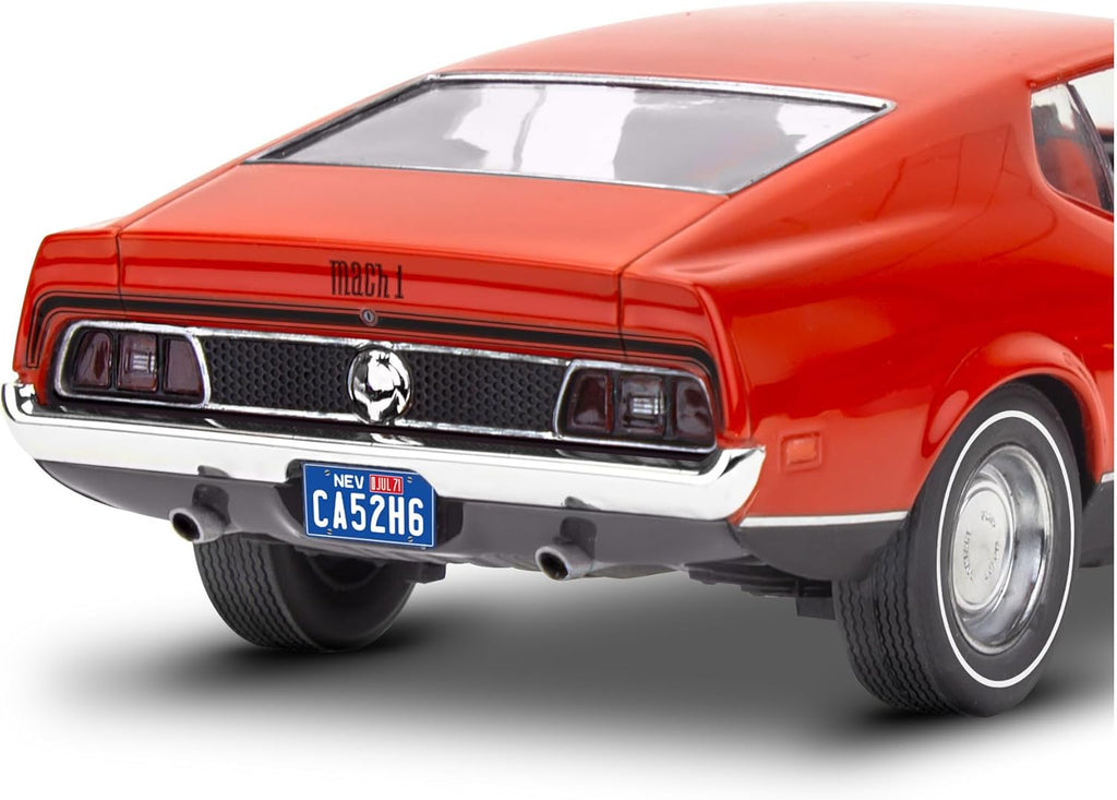Revell Level 4 Model Kit 1971 Ford Mustang Mach 1 James Bond 007 1/25 Scale Z705