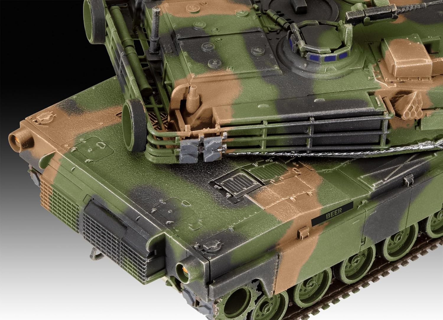 Revell 03346 M1A2 Abrams Tank 1:72 Scale Model Kit Z518
