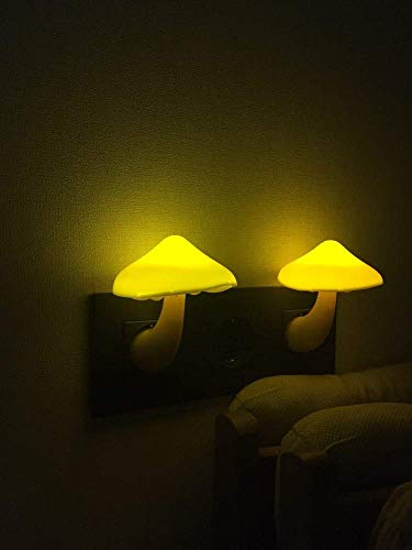 AUSAYE 4 Pack Plug in Mushroom LED Night Light for Bedroom R30736