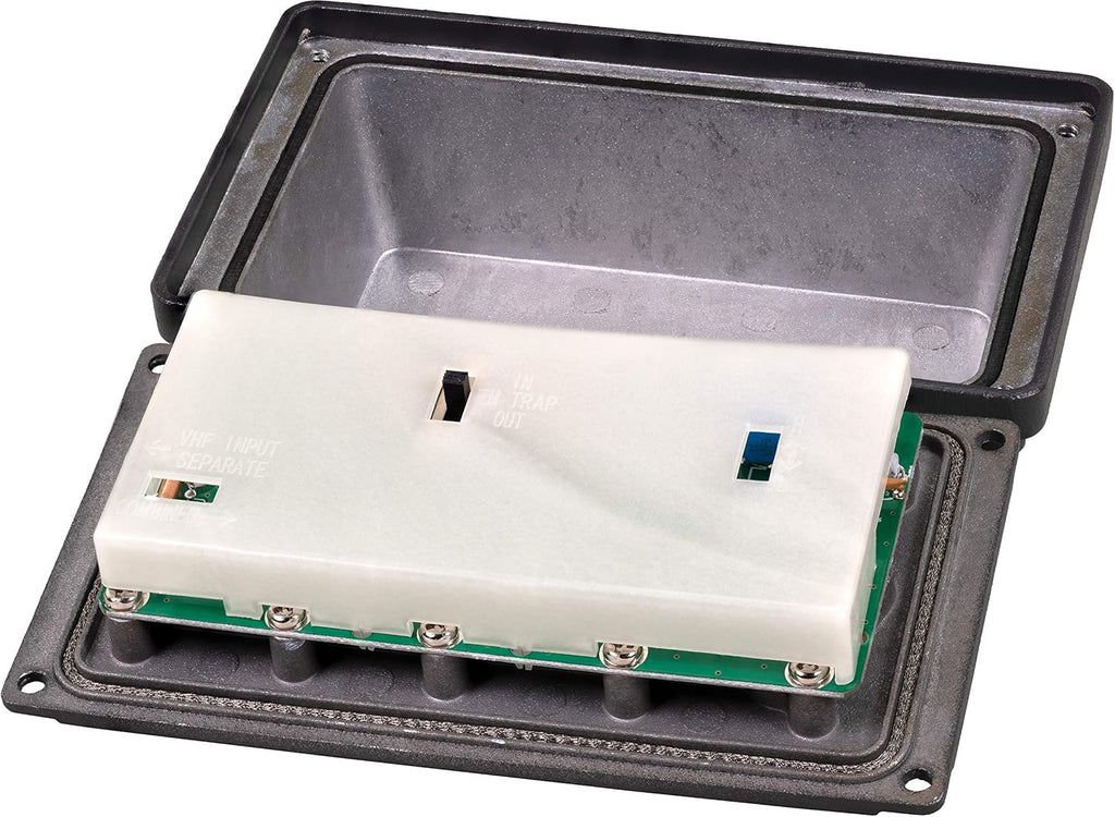 Channel Master CM-7777V3 Titan 2 TV Antenna Preamplifier P2916
