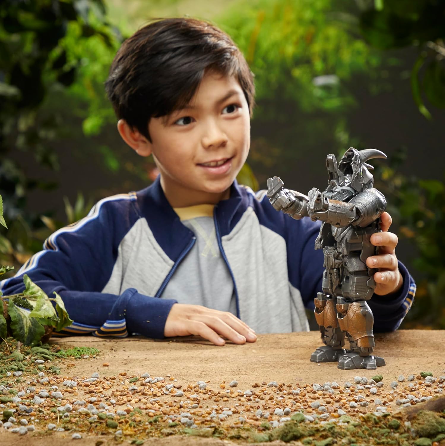 Transformers Rise of The Beasts Smash Changer Rhinox 9-inch Action Figure P39390
