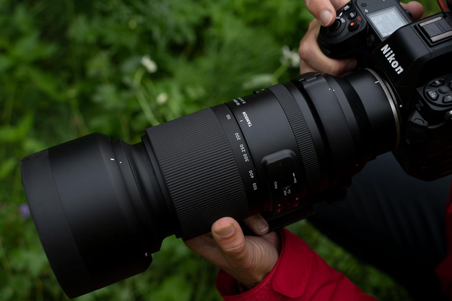Tamron 150-500mm F/5-6.7 Di III VC VXD Nikon Z Ultra-Telephoto Lens for Full-Frame Mirrorless V7684