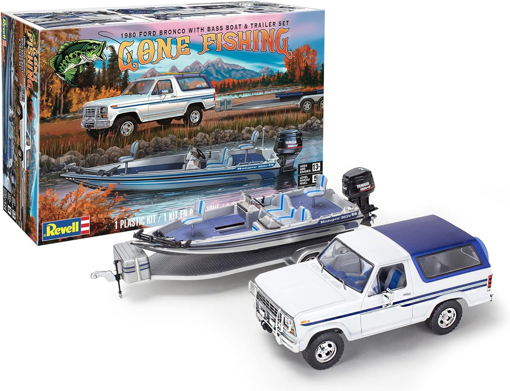 Revell 17242 '80 Ford Bronco w/Bass Boat & Trailer 1:24 scale 157-Piece Skill Level 5 Model Truck Building Kit