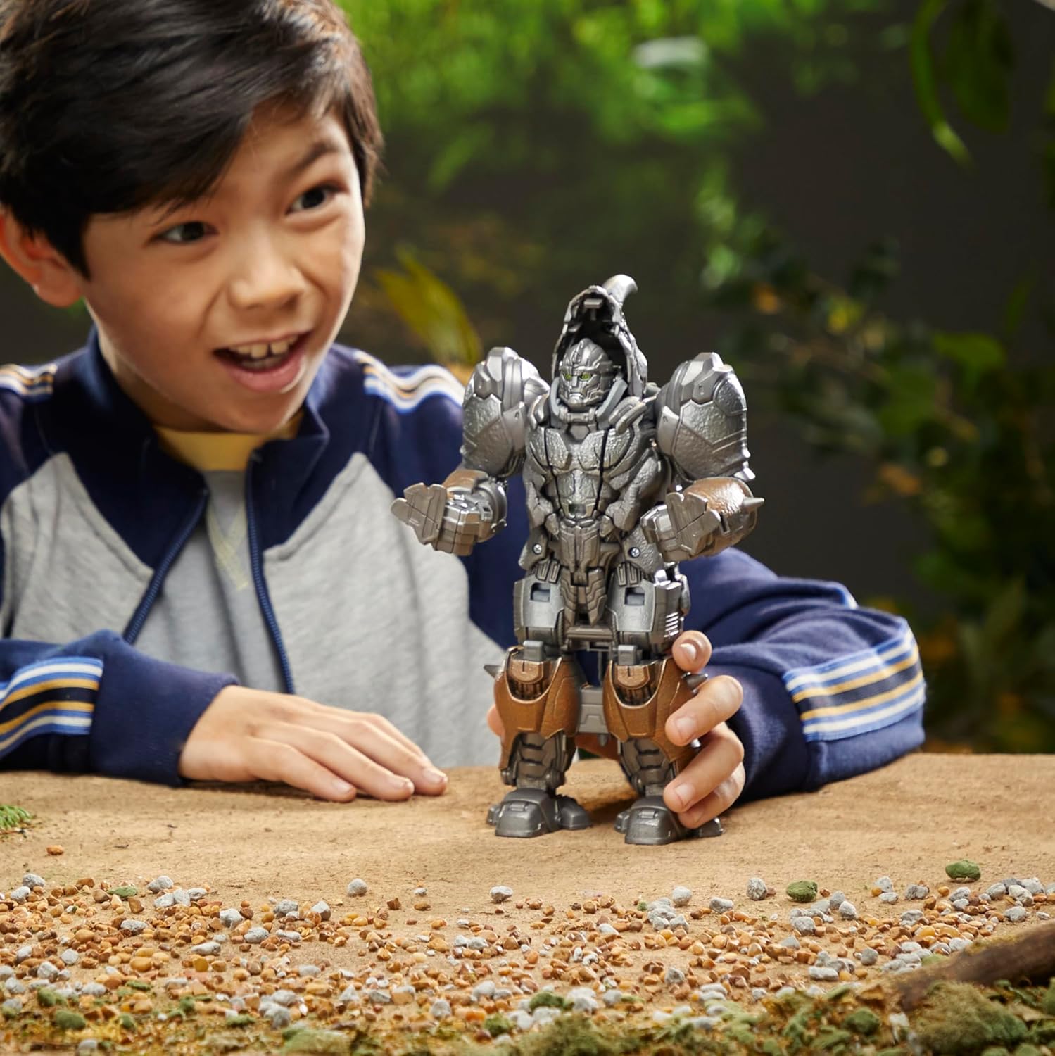 Transformers Rise of The Beasts Smash Changer Rhinox 9-inch Action Figure P39390