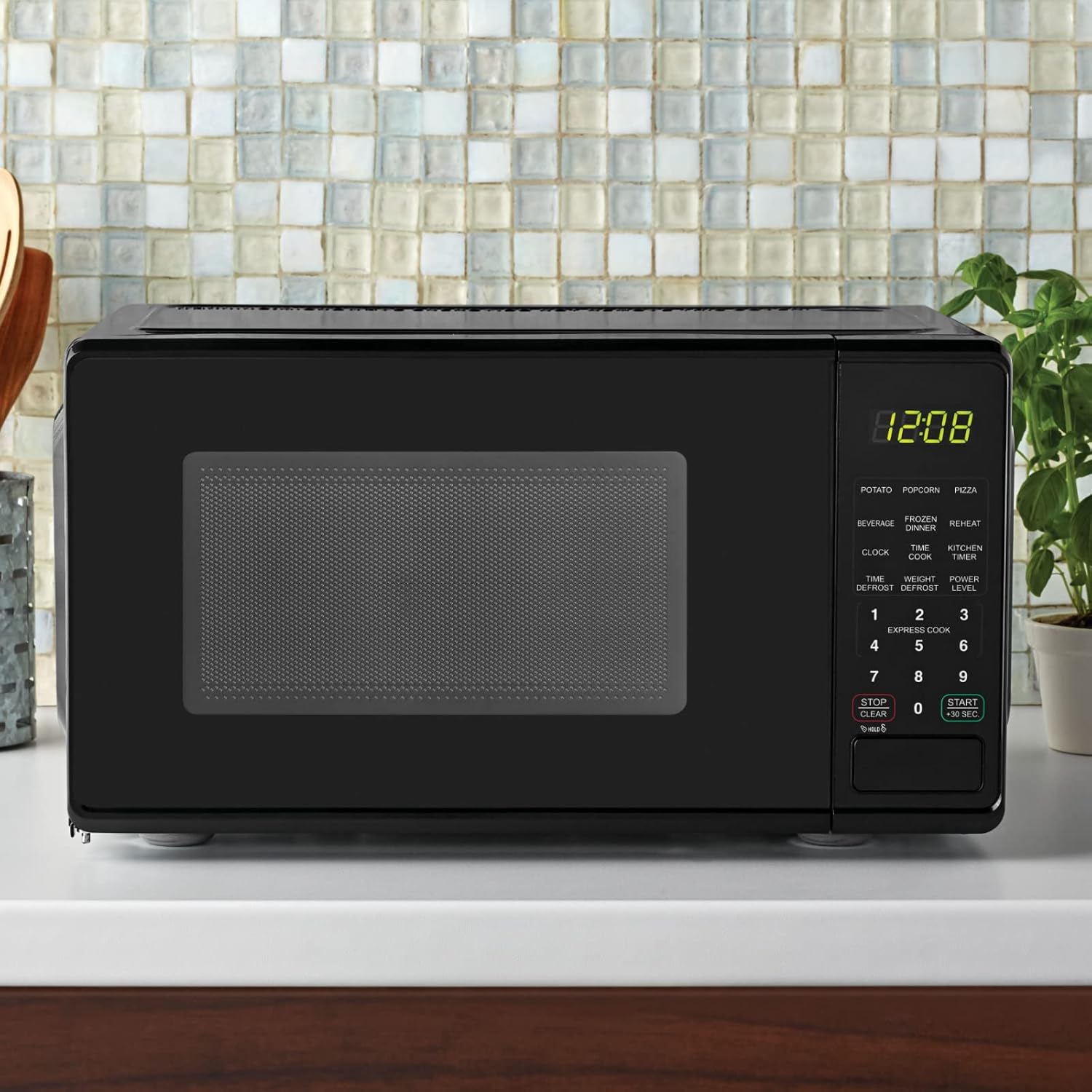 DCLINA Mainstays 0.7 Cu ft Compact Countertop Microwave Oven, Black C732