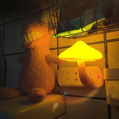 AUSAYE 4 Pack Plug in Mushroom LED Night Light for Bedroom R30736
