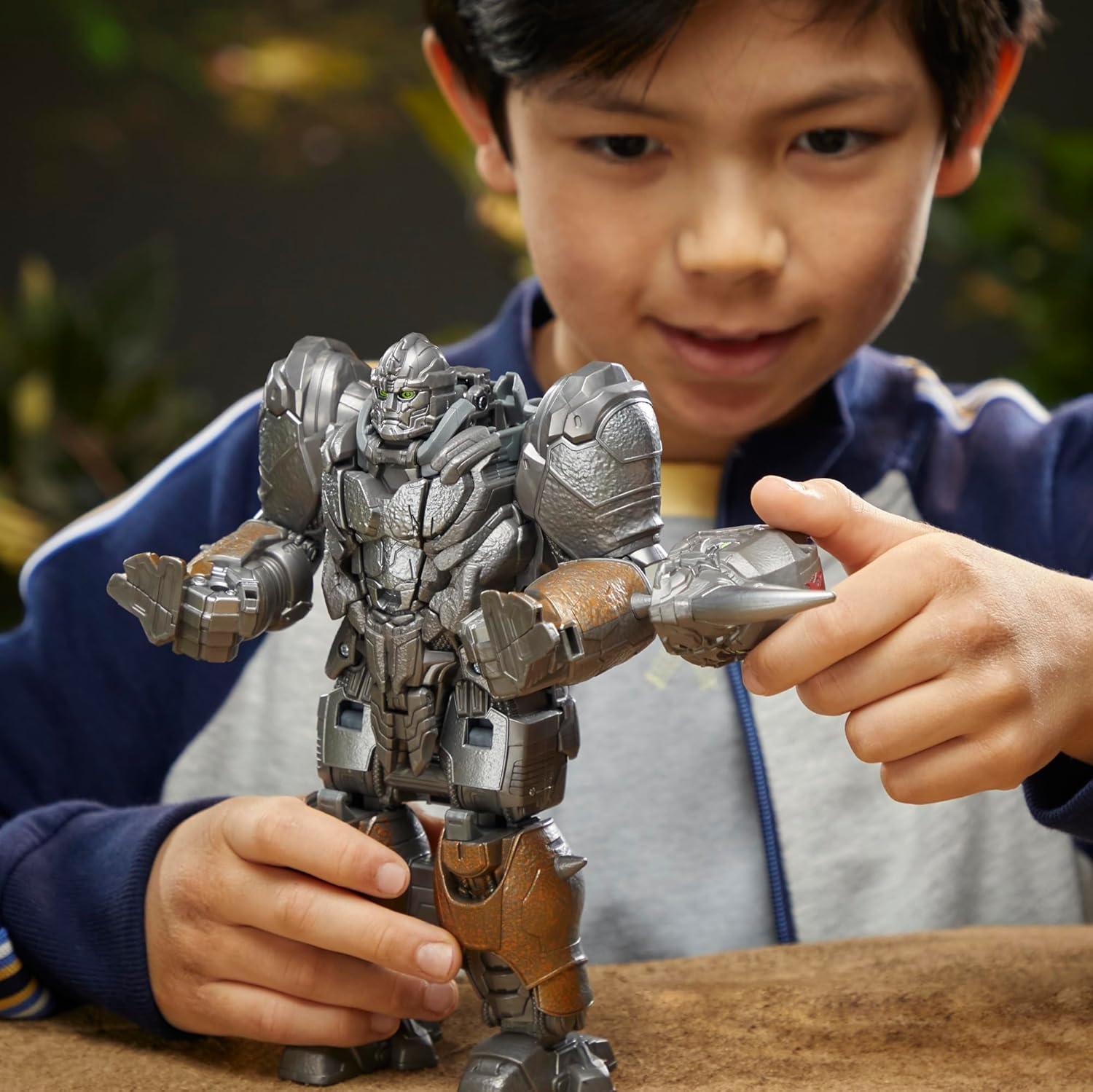 Transformers Rise of The Beasts Smash Changer Rhinox 9-inch Action Figure P39390
