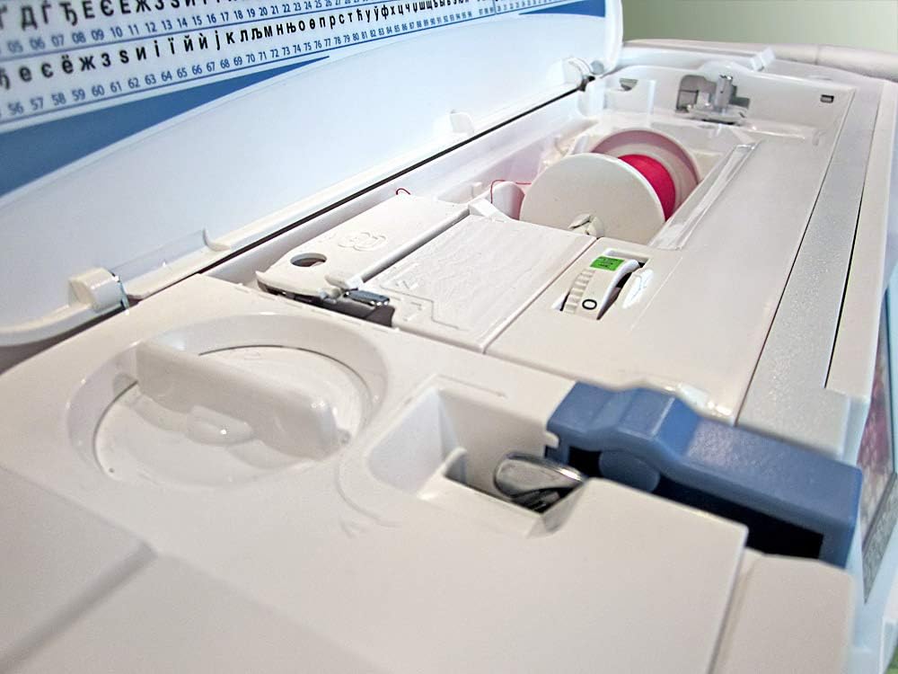 Janome Skyline S5 Sewing Machine M89758