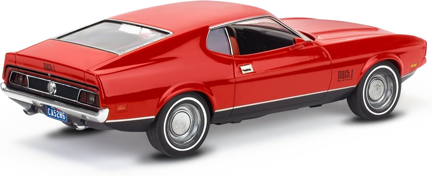 Revell Level 4 Model Kit 1971 Ford Mustang Mach 1 James Bond 007 1/25 Scale Z705