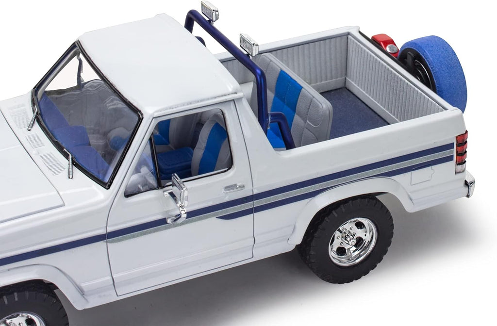Revell 17242 '80 Ford Bronco w/Bass Boat & Trailer 1:24 Scale Model Kit G816236