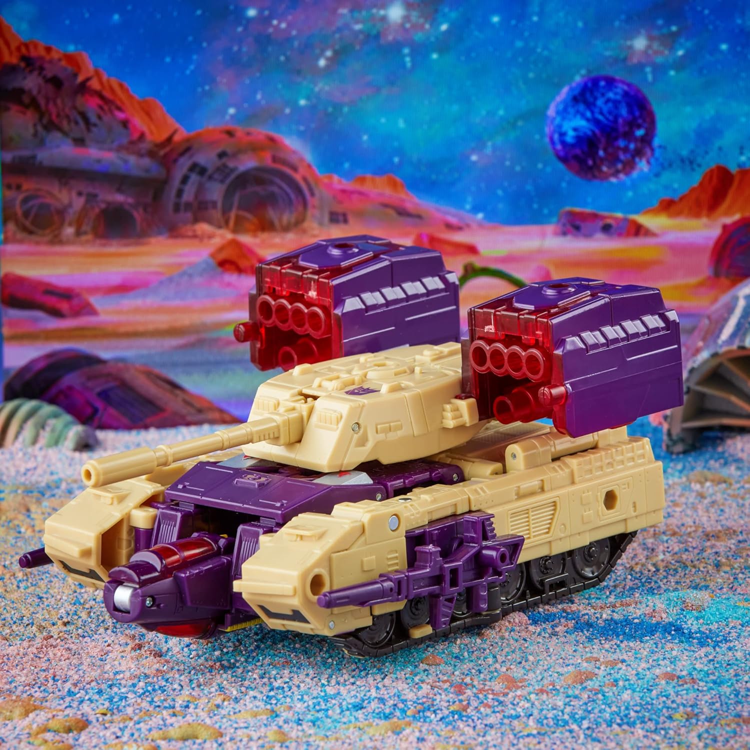 Transformers Generations Legacy Leader Blitzwing Triple Changer Action Figure 7-inch C747783